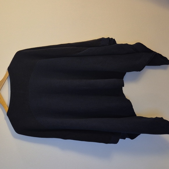 Lululemon Women's It All Lines Up Poncho Navy Black Cotton Yak  One Size - Picture 3 of 8